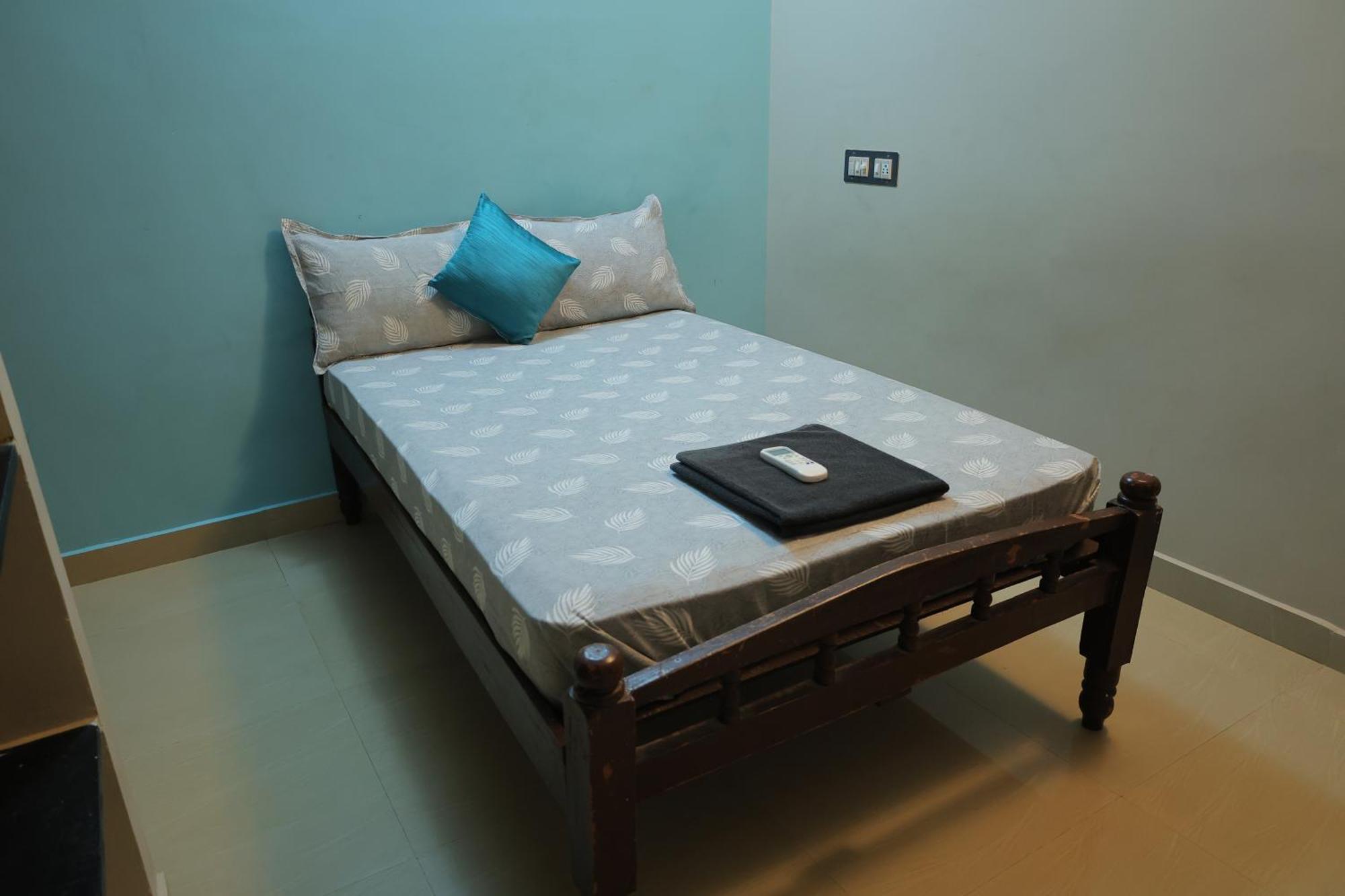 The Club House Hotel Pondicherry Exterior foto