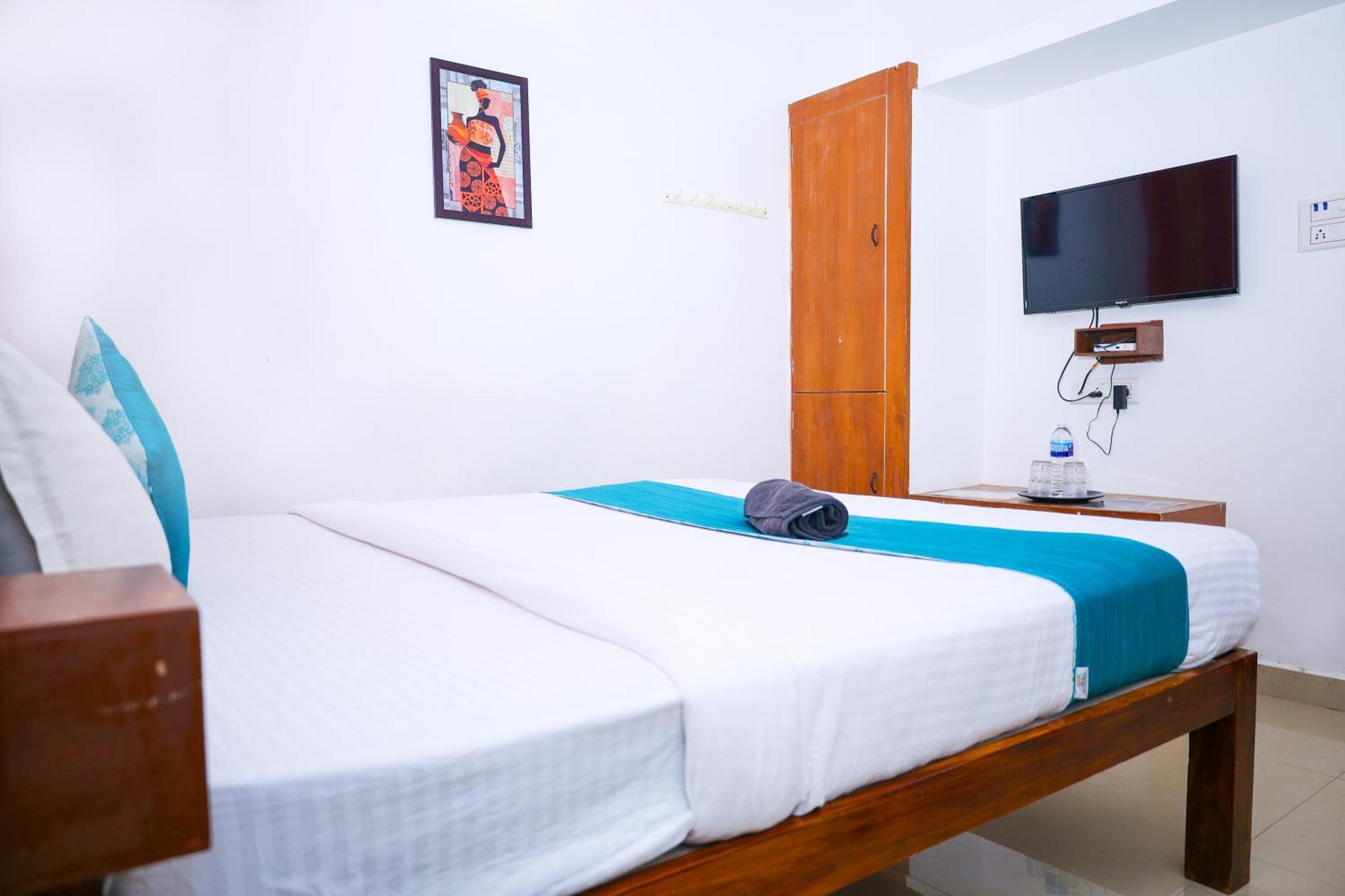 The Club House Hotel Pondicherry Exterior foto